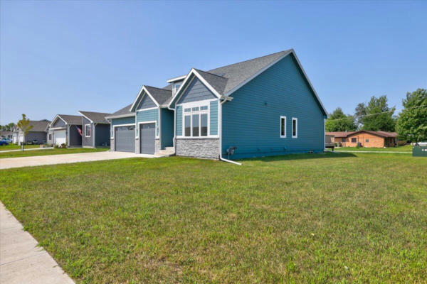 424 SPRINGER CT, MADRID, IA 50156, photo 2 of 25